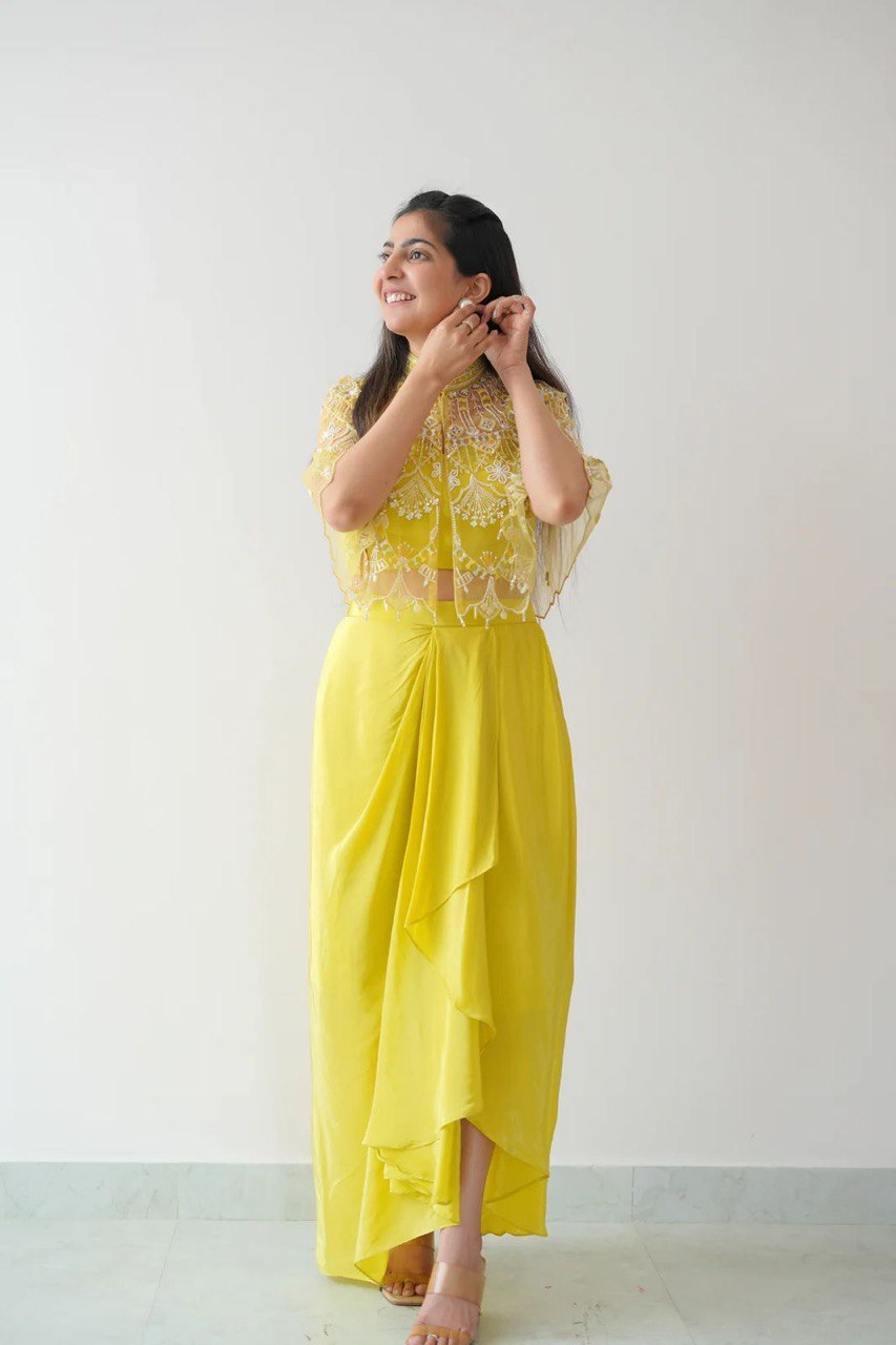Ready-to-Wear Dhoti Style Set featuring a stitched tube blouse, dhoti, and koti