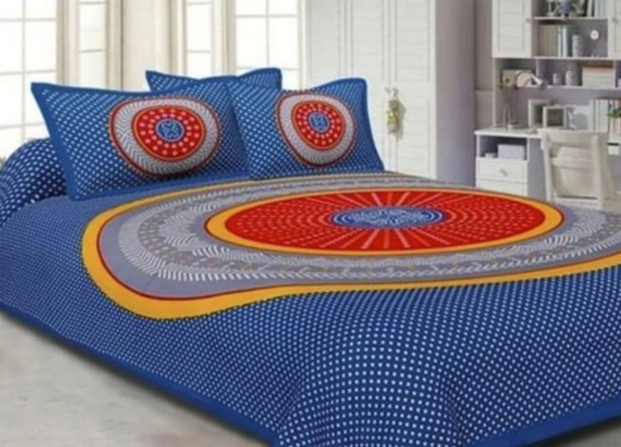 Beautiful king size jaipurei bedsheet with pillow covers