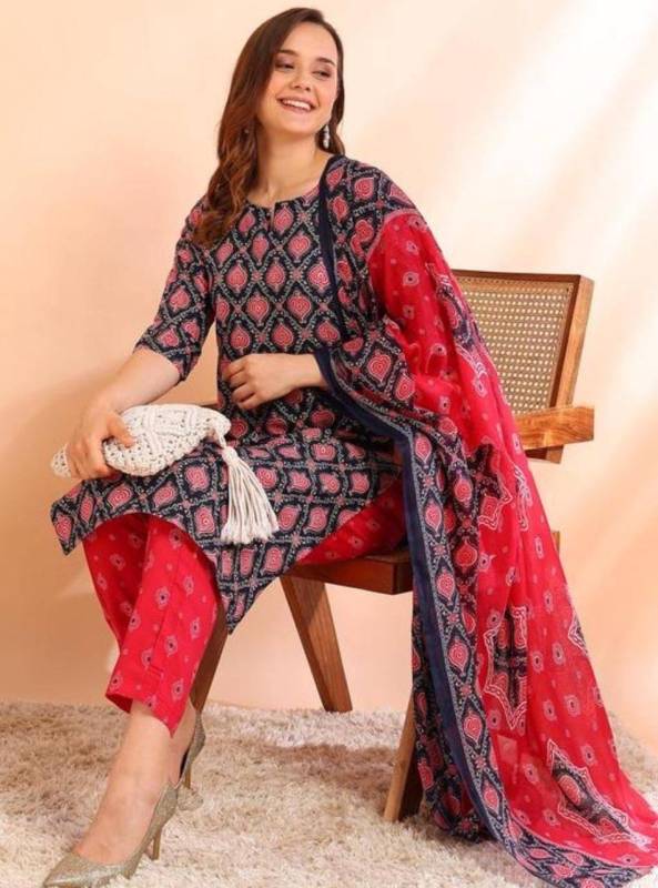 Women's Poly Rayon Foil Print Straight Kurta With Pant & Dupatta